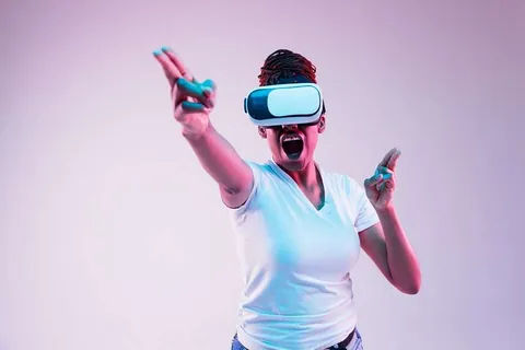 Playing game son VR